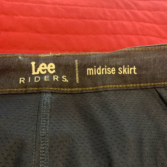 Lee Riders Blue Jean skort - Picture 2 of 6